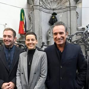 Jean Dujardin reçoit la Médaille d'Honneur de la Ville de Bruxelles et visite le Manneken-pis habillé d'un costume de Zorro pour l'occasion à Bruxelles, Belgique, le 28 novembre 2024. © Didier Lebrun/PhotoNews/Bestimage