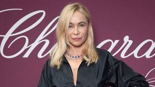 Emmanuelle Béart en Italie pour ses 63 ans, ses trois enfants Nelly, Yohann et Surifel lui réservent une jolie surprise