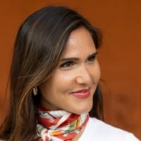 Joyce Jonathan retrouve son ex, un ancien Premier ministre, le duo filmé en train de partager un moment de complicité