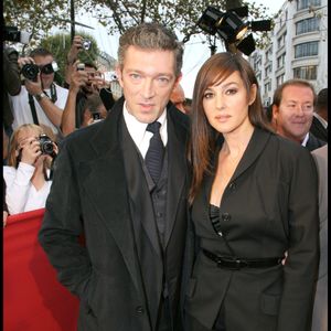 Vincent Cassel et Monica Bellucci - Premières des films "Mesrine : l'instinct de mort" et "Mesrine : l'ennemi public n°1" à l'UGC Normandie RINDOFF-BELLAK / BESTIMAGE