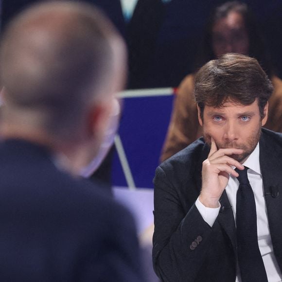 Exclusif - Benjamin Duhamel pour une interview sur BFMTV à Paris, France, le 04 décembre 2024. Photo par Jerome Dominé/ABACAPRESS.COM