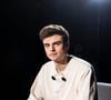 Hugo Travers est un jeune journaliste à la tête de sa propre chaîne sur YouTube baptisée HugoDécrypte

Exclusif - Hugo Travers (HugoDécrypte) reçoit Nathalie Arthaud, candidate à l'élection présidentielle, chez Mediawan à Paris.
© Pierre Perusseau / Bestimage
