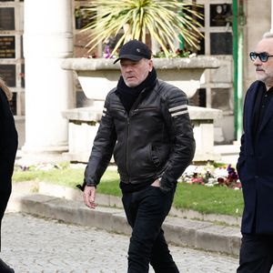 Péri Cochin, Laurent Baffie, Antoine Duléry - Obsèques d'Isabelle Mergault à la Coupole du Père-Lachaise à Paris le 30 mars 2026. © Cyril Moreau - Dominique Jacovides / Bestimage