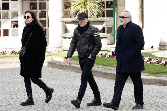 Péri Cochin, Laurent Baffie, Antoine Duléry - Obsèques d'Isabelle Mergault à la Coupole du Père-Lachaise à Paris le 30 mars 2026. © Cyril Moreau - Dominique Jacovides / Bestimage