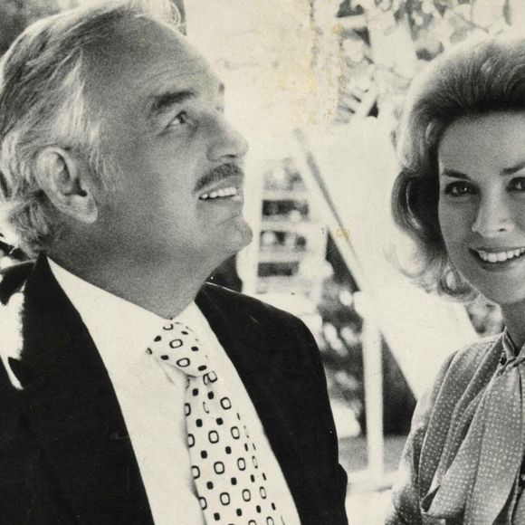 Celle qui était l'épouse du Prince Rainier de Monaco faisait aussi carrière à Hollywood et elle sert aujourd'hui de véritable exemple pour ses petits-enfants.

Prince Rainier de Monaco et Princesse Grace Kelly, Montecarlo, 1970. Photo Alamy/Abaca