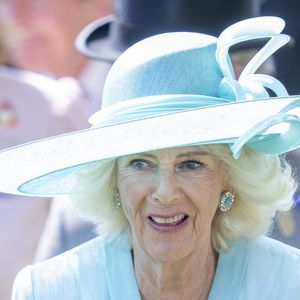 Il s’agit d’une première dans l’histoire des monarques britanniques.

Camilla Parker Bowles - Royal Ascot 2026, course hippique royale, 4e journée à Ascot, Royaume-Uni, le 19 juin 2026.
GOFF  / BESTIMAGE
