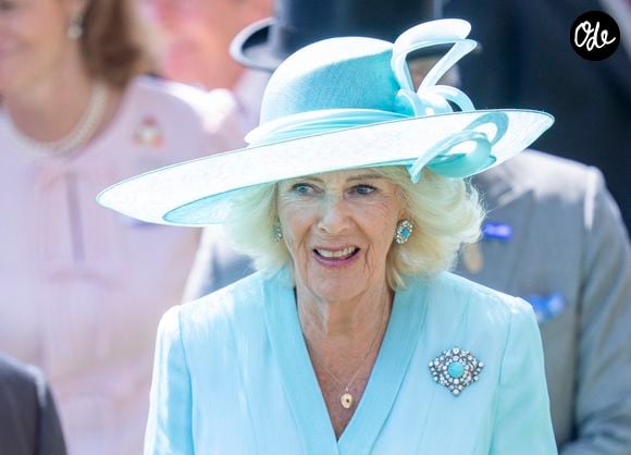 Il s’agit d’une première dans l’histoire des monarques britanniques.

Camilla Parker Bowles - Royal Ascot 2026, course hippique royale, 4e journée à Ascot, Royaume-Uni, le 19 juin 2026.
GOFF  / BESTIMAGE