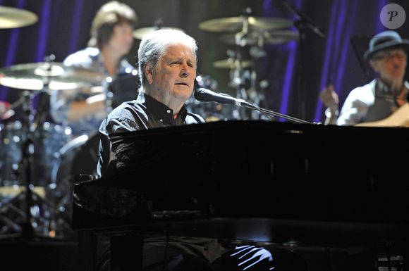 Info - Brian Wilson, co-fondateur des Beach Boys, est décédé à l'âge de 82 ans - Brian Wilson en concert au Palladium à Londres, le 20 mai 2016

AGENCE / BESTIMAGE
