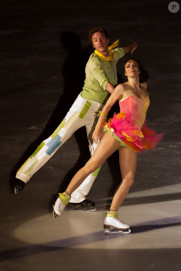 Interrogée par "Paris Match", la patineuse était revenue avec une grande franchise sur cette romance fusionnelle.

Nathalie Péchalat et Fabien Bourzat en spectacle avec l'équipe de France de patinage (avant-dernière date de la tournée)à Boulogne-Billancourt le 26 avril 2014