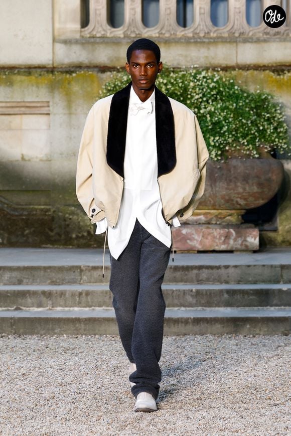 Défilé de mode Dior Homme Prêt à Porter Collection Homme Printemps/Été 2027 lors de la Fashion Week de Paris, France, le 24 juin 2026. © Bestimage