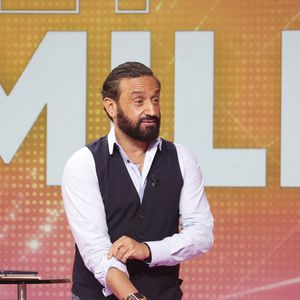 Exclusif - Cyril Hanouna, sur le plateau de  TBT9 présenté par C.Hanouna, et diffusé en direct sur W9, Paris, France, le 05 novembre 2025. © Jack Tribeca / Bestimage