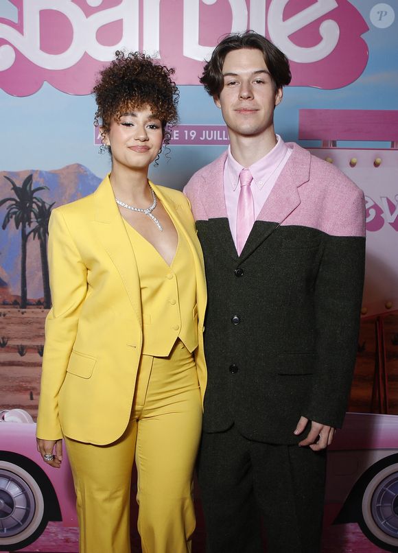 Pour la communauté des deux influenceurs, cette annonce officielle vient confirmer des semaines de rumeurs.

Exclusif - Lena Situations (Lena Mahouf) et son compagnon Seb Frit (Sebastien Frit, Seb la Frite sur les réseaux sociaux) - Avant-première du film "Barbie" au Grand Rex à Paris. Le 18 juillet 2023.
© Denis Guignebourg/Bestimage