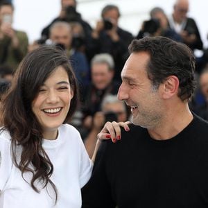 Mélanie Doutey et Gilles Lellouche - Photocall du film "Le grand bain" au 71ème Festival International du Film de Cannes, le 13 mai 2018.
© Borde / Jacovides / Moreau / Bestimage