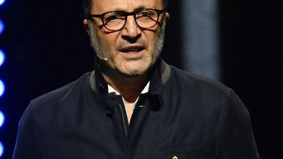 Arthur séparé d'une animatrice télé, mère de son fils Samuel... elle a changé de vie, ils ne sont que 15 000 en France à exercer son métier