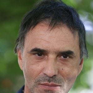 Samuel Benchetrit lors du Photocall de Cette Musique ne joue pour Personne dans le cadre du 14ème Festival du Film d'Angoulême à Angoulême, en France, le 28 août 2021. Photo par Jerome Domine/ABACAPRESS.COM