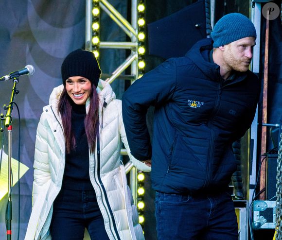 Vancouver, CANADA - Le prince Harry et Meghan Markle font une apparition lors de la célébration de bienvenue à Whistler pendant les Invictus Games Vancouver Whistler 2025. (Backgrid USA / Bestimage).
