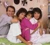 La sœur de Marie Fugain aurait dû célébrer son 46e anniversaire le lundi 10 août 2026

Archives - En France, dans la Vallée de Chevreuse, chez lui à Levy-Saint-Nom, Michel Fugain avec sa femme Stéphanie, et leurs 2 filles, Marie et Laurette en septembre 1989.  
Crédit : Michel CROIZARD via Bestimage
