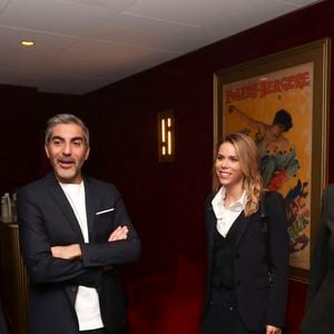 L'humoriste a retrouvé son public avec ce nouveau spectacle.

Frédéric Jérôme, Ary Abittan, Gilbert Coullier, Tiphaine Auzière, Brigitte Macron lors de la première du nouveau spectacle de Ary Abittan, "Ary Abittan Authentique" aux Folies Bergère à Paris, France, le 07 décembre 2025. © Jack Tribeca / Bestimage