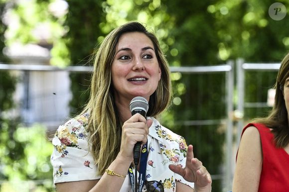 Marie Portolano lors du festival International du Journalisme à Couthures-sur-Garonne, France, le 15 juillet 2022. © Thierry Breton /Panoramic/Bestimage