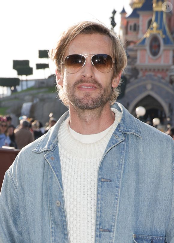 Exclusif - Philippe Lacheau et sa compagne Elodie Fontan au lancement du Disney Music Festival à Disneyland Paris le 26 avril 2025. © Coadic Guirec / Bestimage