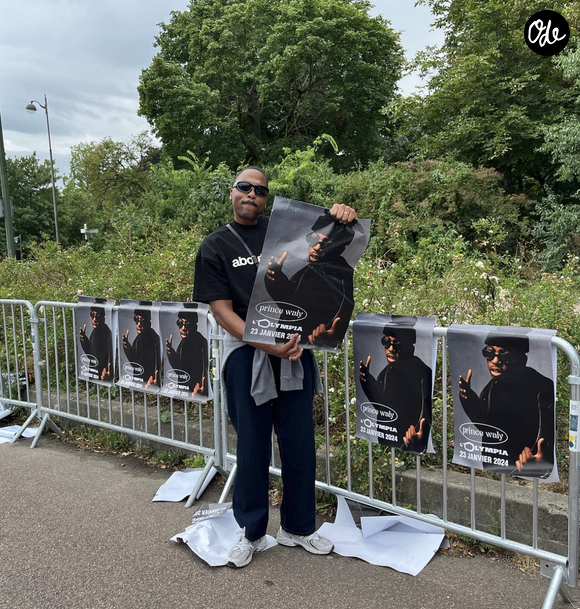 Prince Waly lors d'un concert