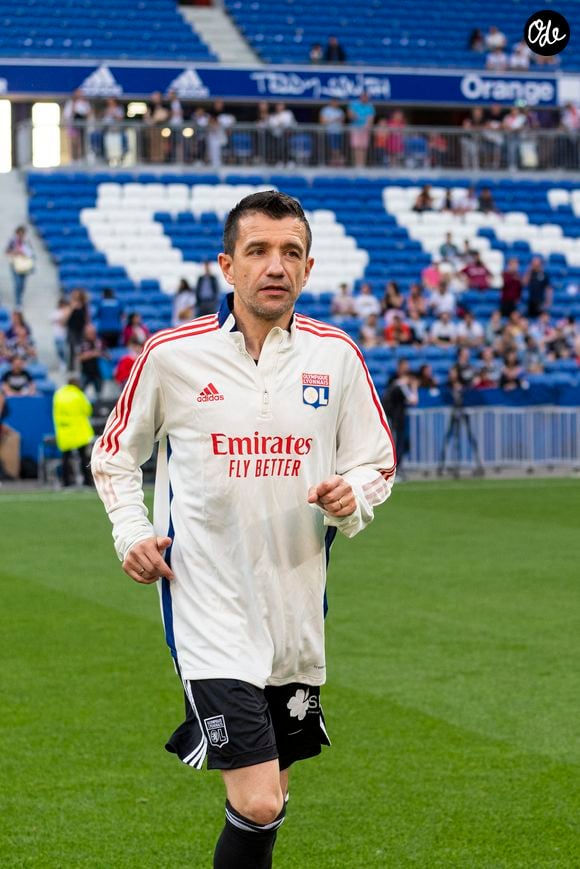 L'ancien champion de France dirige aujourd'hui un groupe qui génère 13 millions d'euros de chiffre d'affaires.

Eric Carriere lors du match de football caritatif  "Le match des héros UNICEF" entre l'OL Légendes et la team Unicef en faveur de l'association Aide Médicale & Caritative France-Ukraine (AMC France-Ukraine) au Groupama Stadium à Lyon, France, le 10 mai 2022. Victoire de Lyon 1 à 0, but de Sonny Anderson. La somme de 482 490€ a été récoltée pour les enfants d'Ukraine. © Pierre Perusseau/Bestimage