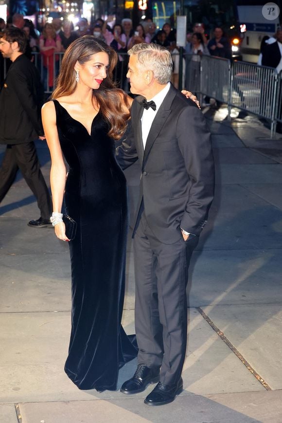 Les célébrités arrivent à la Bibliothèque publique de New York à New York pour les Albies, organisés par la Clooney Foundation for Justice, le 26 septembre.