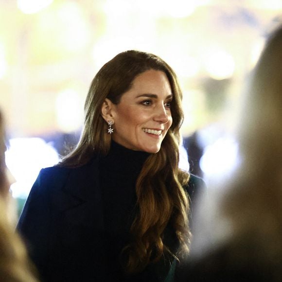 L'objectif : collecter des fonds pour la Royal Marsden Cancer Charity

La princesse de Galles visite le jardin Ever After à l'hôpital Royal Marsden. Le jardin est composé de 30 000 roses illuminées que les membres du public peuvent dédier à un membre de leur famille en soutien à la Royal Marsden Cancer Charity à Londres, Angleterre, Royaume-Uni, le 13 décembre 2025. Photo by Toby Shepheard/Kensington Palace/Avalon/ABACAPRESS.COM