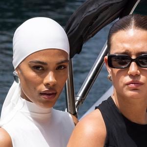Tina Kunakey et Adèle Exarchopoulos - Arrivées au défilé de mode Jacquemus Cruise "La Casa" à la Casa Malaparte à Capri, Italie, le 10 juin 2024. © Borde-Da Silva/Bestimage