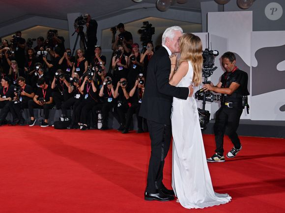 Richard Gere, sa femme Alejandra Silva à la Mostra de Venise le 1er septembre 2024. (Credit Image: © Manuele Mangiarotti/IPA via ZUMA Press)