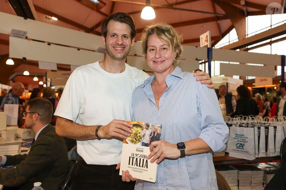 Alessandro et Luana Belmondo, à la Halle Georges Brassens de Brive-la-Gaillarde, le 8 novembre 2024. Foire du Livre de Brive 2024. © Jean-Marc Lhomer / Bestimage