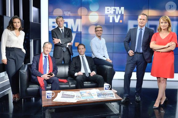 Ashley Chevalier, Christophe Barbier, Nicolas Doze, Christophe Person, Julien Mielcarek, Christophe Delay et Adeline Francois, les presentateurs de la Premiere Edition de BFM TV posent pour une photo de rentree a Paris, France le 25 Aout 2017. Photo by Aurore Marechal/ABACAPRESS.COM