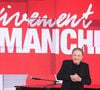 Au fil des décennies, il a marqué l'histoire de la télévision en présentant des programmes devenus cultes, à l'image du mythique Champs-Élysées dans les années 80, de l'impertinent Studio Gabriel ou encore de l'indéboulonnable Vivement dimanche, dont il tient toujours fermement les rênes chaque week-end. 

Exclusif - Michel Drucker - Enregistrement de l'émission Vivement dimanche au studio Rive Gauche , présentée par Michel Drucker . Diffusion sur France 3 le 29/03/2026. Photos prises le 18 mars 2026.
© Guillaume Gaffiot / Bestimage