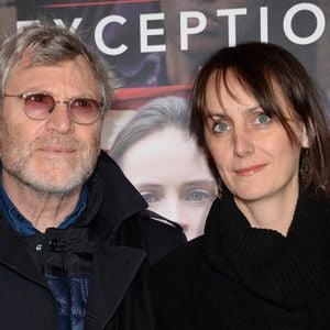 Valérie Kéruzoré, son épouse, a elle salué "le parcours d’un homme tourné toute sa vie vers la création et vers les autres". 

Tchéky Karyo et sa compagne Valérie Kéruzoré - Avant-première du film "Une femme d'Exception" au cinéma Gaumont Opéra Capucines à Paris, le 4 décembre 2018. © Veeren/Bestimage