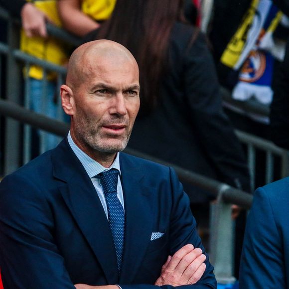 “Zinédine Zidane (...) s’engage avec exigence et discernement, en partageant son regard, ses précieux conseils et son expérience”, précise le Palace Merano

Match de football en finale de ligue des champions (champions League) : Dortmund - Real Madrid : les Espagnols arrachent une 15e Ligue des champions le 1er juin 2024. © Raffaele Conti/IPA via ZUMA Press / Bestimage