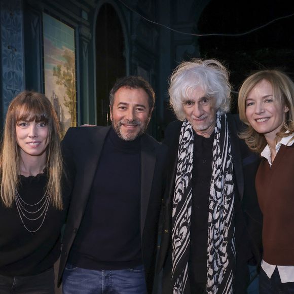 Exclusif - Laetitia Bertignac, Bernard Montiel, Louis Bertignac, Delphine Dewost pendant l’enregistrement d’Olympiascope, à l’Olympia, présenté par B.Montiel et diffusé le 18 janvier 2025 sur Olympia TV, à Paris, France, le 14 janvier 2025. © Jack Tribeca/Bestimage