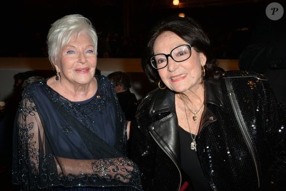 Line Renaud, Nana Mouskouri - Front row du défilé de mode Haute-Couture printemps-été 2020 "Jean-Paul Gaultier" au théâtre du Châtelet à Paris le 22 janvier 2020. © Christophe Clovis - Veeren Ramsamy / Bestimage