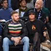 Les vacances de M. Pokora dans le Sud de la France tournent mal : l'un de ses fils finit le bras dans le plâtre