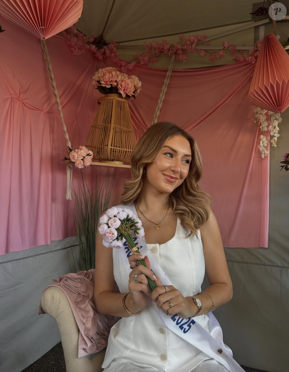 La jeune femme est en outre préparatrice en pharmacie, un métier passion qu'elle aimerait garder après l'élection. Charlène Marie Laurin est Miss Bourgogne 2025