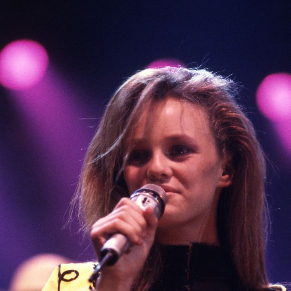 Archives - Vanessa Paradis - portrait  - Années 80 (JLPPA / Bestimage).