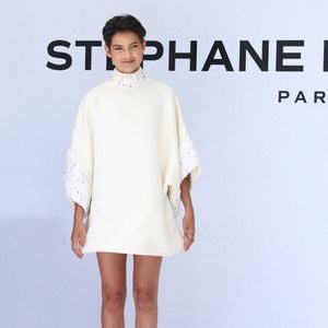 Eve Gilles (Miss France 2024)  - Arrivées au défilé "Stéphane Rolland", Collection Haute Couture Automne/Hiver 2025-2026" lors de la Fashion Week de Paris (PFW) le 8 juillet 2025. © Denis Guignebourg/Bestimage