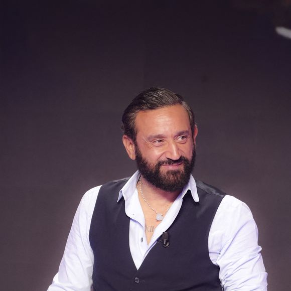 Exclusif - Cyril Hanouna, sur le plateau de  TBT9 présenté par C.Hanouna, et diffusé en direct sur W9, Paris, France, le 05 novembre 2025. © Jack Tribeca / Bestimage