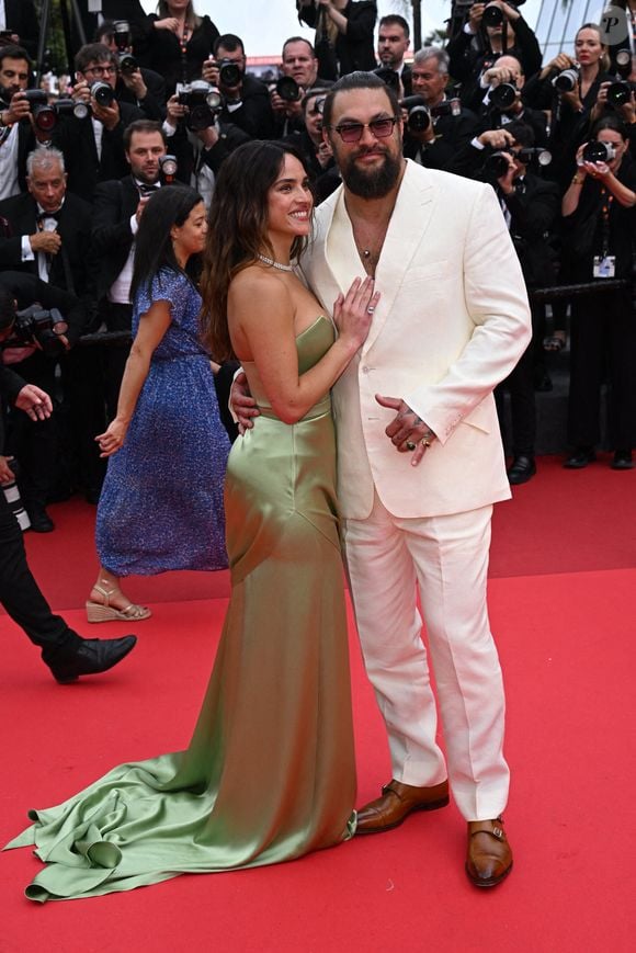 Adria Arjona, Jason Momoa assistant à la projection de Highest 2 Lowest au 78ème Festival de Cannes à Cannes, France, le 19 mai 2025. Photo : Doug Peters/PA Wire.