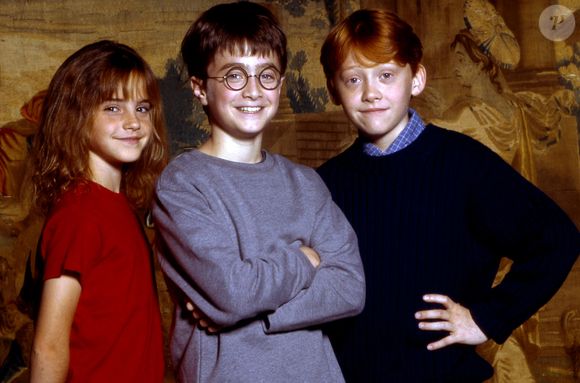 Il surprend aussi en préférant "La Coupe de feu" au "Prisonnier d'Azkaban".

Emma Watson, Daniel Radcliffe, et Rupert Grint. © JLPPA/Bestimage