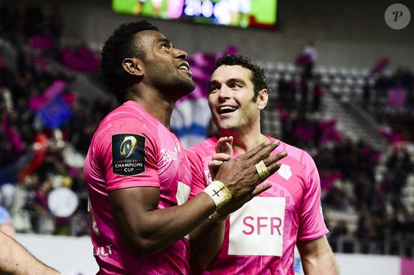 joie de Josaia Raisuqe (Stade Francais) apres son essai