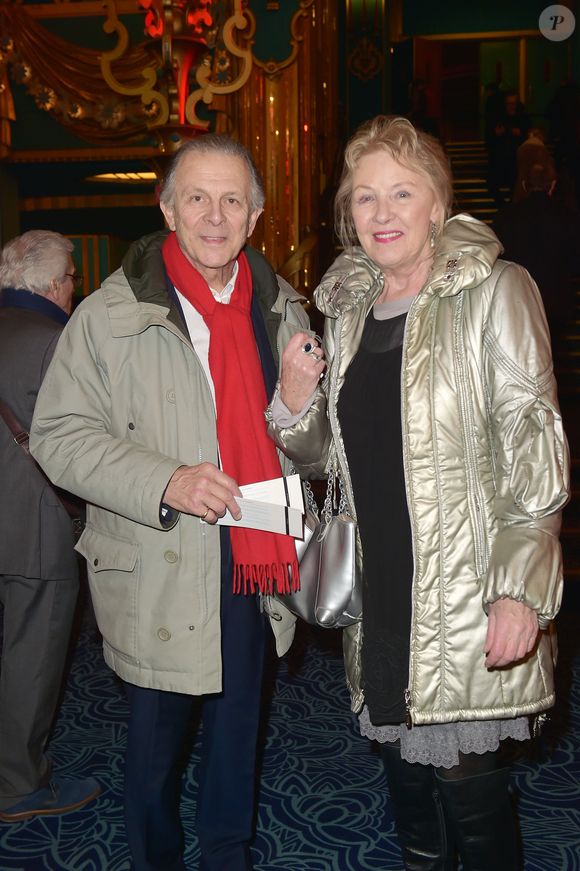 La comédienne s'est éteinte à l'âge de 83 ans le 23 janvier dernier. 

Exclusif - Roland Giraud et sa femme Maaïke Jansen à la générale du spectacle musical Les Choristes au théâtre des Folies Bergère à Paris, France, le 2 mars 2017. © Gorassini-Moreau/Bestimage