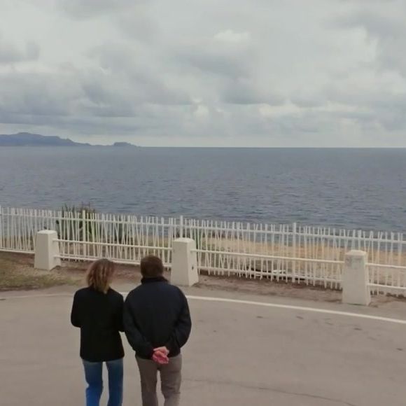 Jean-Pierre Foucault fait visiter sa maison de Carry-le-Rouet dans l'émission Côté Sud, le 3 avril. Capture d'écran France 3