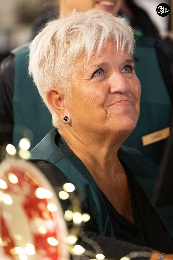 Exclusif - Mimie Mathy lors du tournage de l'émission "Panique au grand magasin" pour TF1. © Cyril Moreau/Bestimage