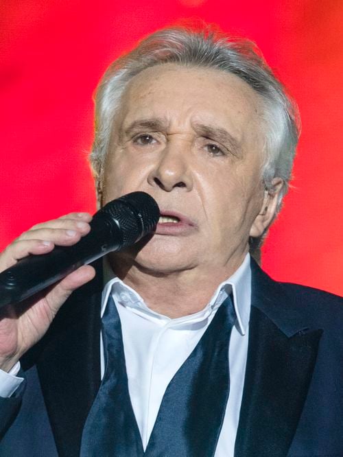 Michel Sardou, 79 ans : l’artiste évoque son état et explique pourquoi il ne remontera plus jamais sur scène : "Je ne peux plus"
