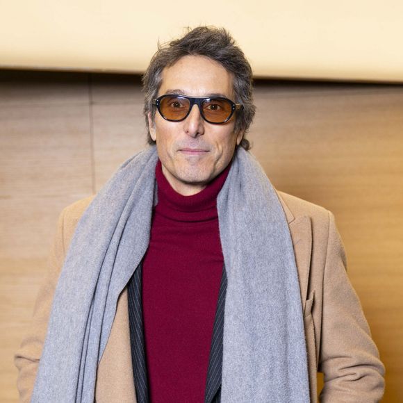 Un long métrage "immersif" que Vincent Elbaz est venu applaudir

Vincent Elbaz - Avant-première du film "Brûle le sang" au Cinéma Pathé Wepler à Paris le 20 janvier 2025. © Pierre Perusseau/Bestimage